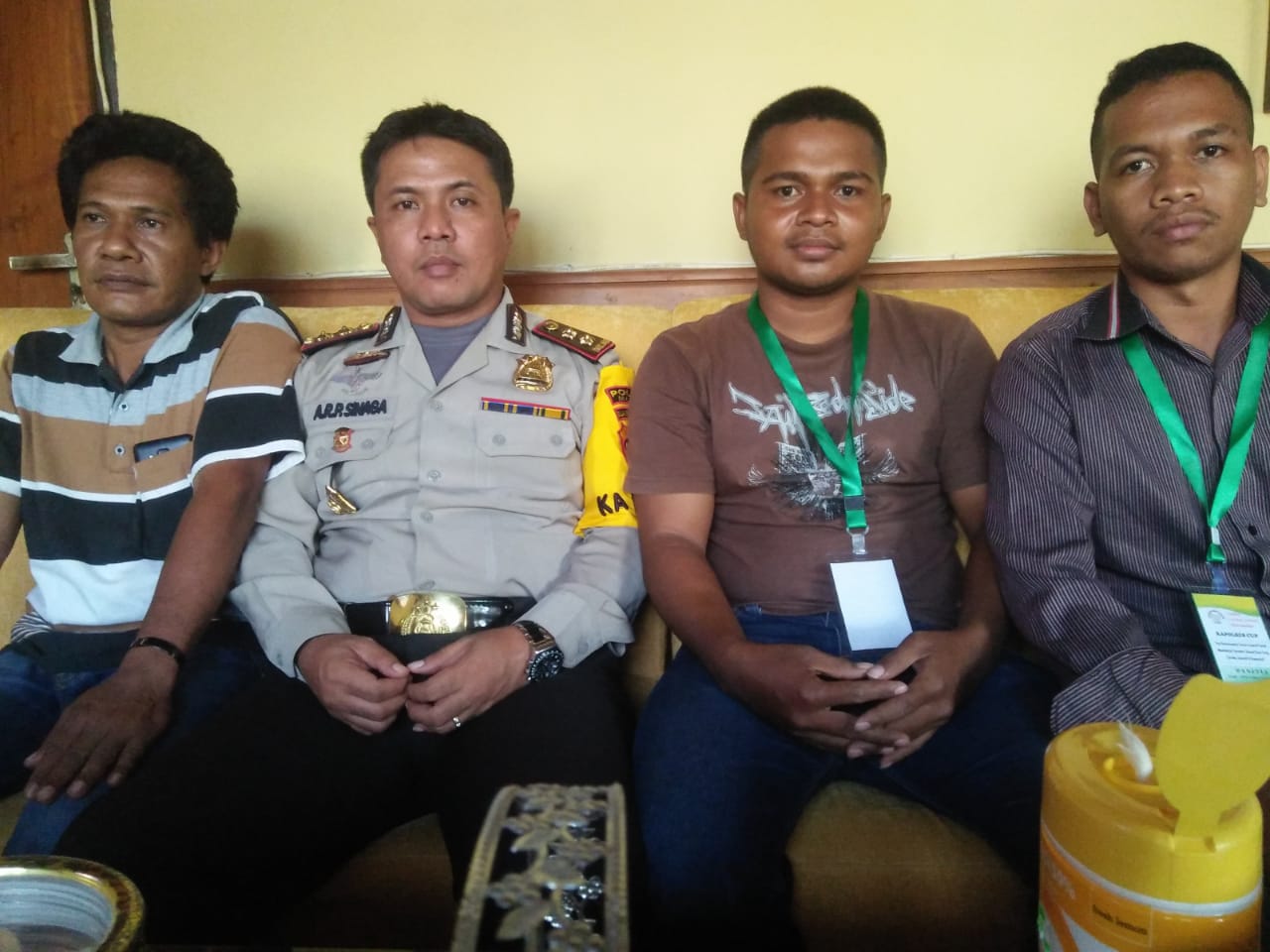 Penangung Jawab pelaksana kegiatan, Muh Boris Djafar (pojok kiri)