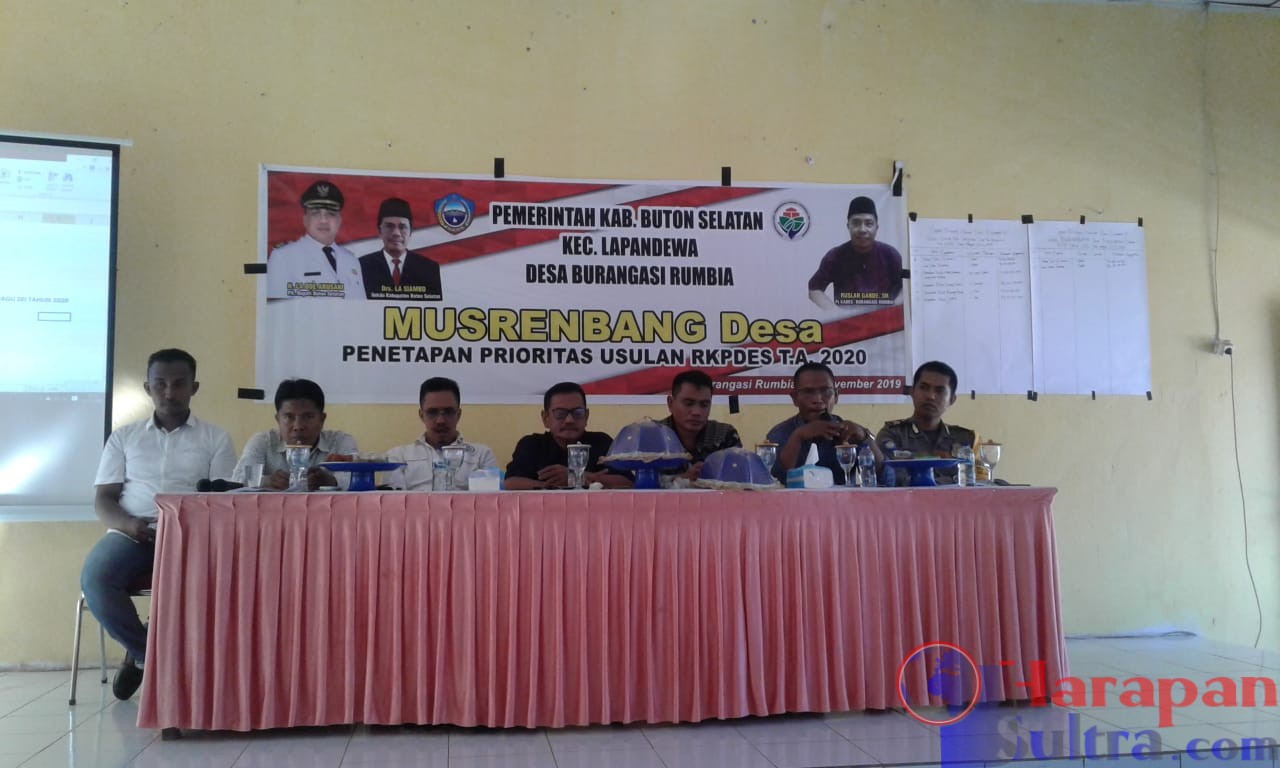 Foto, Pj. Kades Burangasi Rumbia, TA PMD Kab. Busel, Sekcam Lapandewa dan Pendamping Desa Pemberdayaan Kec. Lapandewa