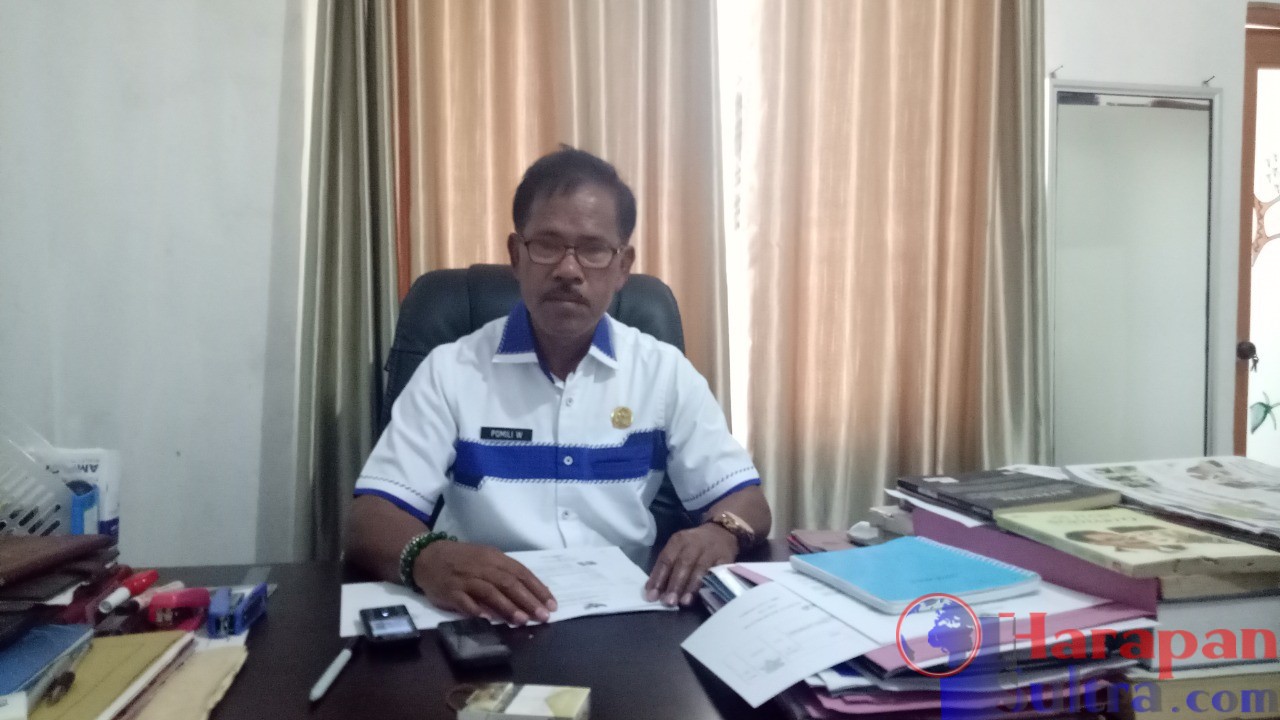 Wakil Ketua DPRD Kabupaten Buton Selatan Pomili Womal, S.Pd