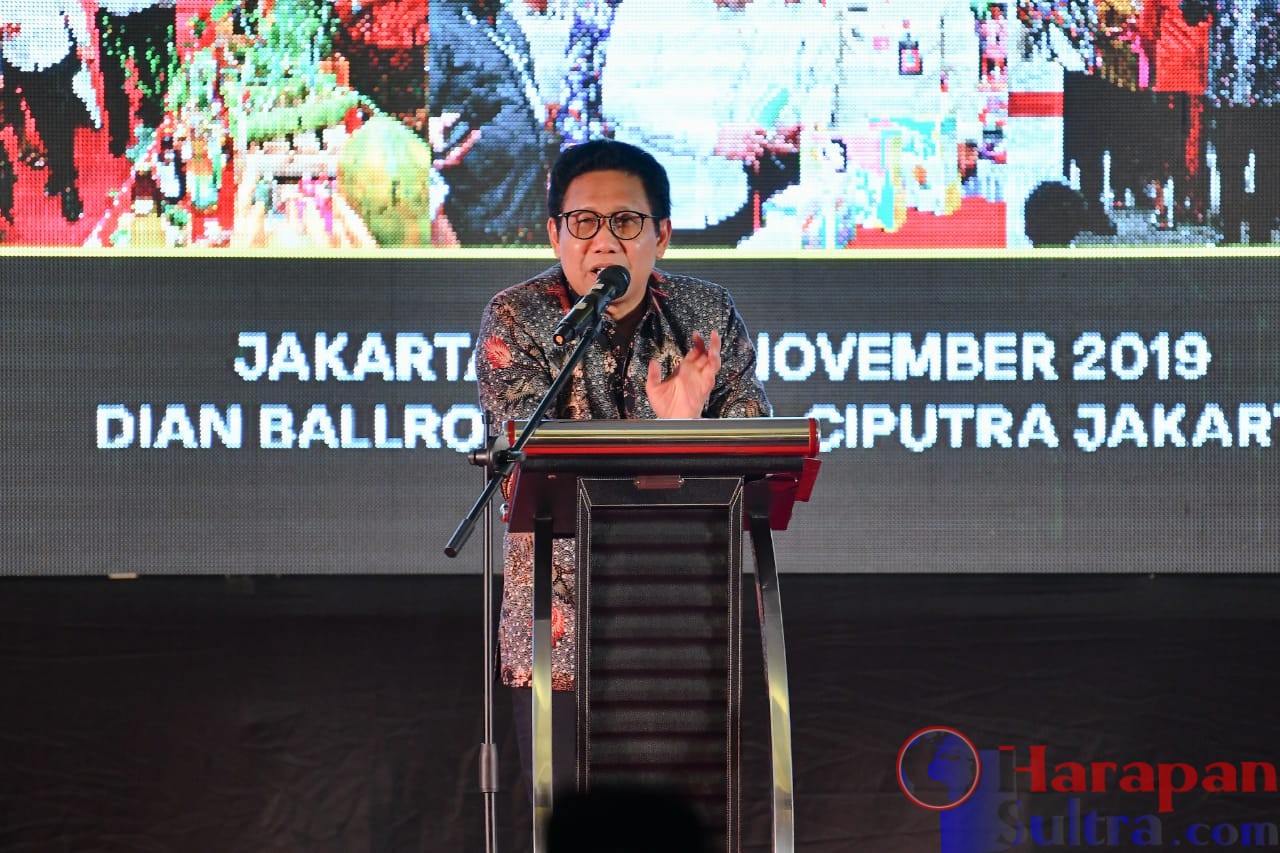 Menteri Desa Pembangunan Daerah Tertinggal dan Transmigrasi. Drs. H. Abdul Halim Iskandar, M.P, saat Memberikan Sambutanya pada Acara Workshop Evaluasi Nasional Inovasi Pengembangan Sumber Daya Manusia (PSDM) pada Program Inovasi Desa (PID) bagi Tenaga Ahli P3MD Tingkat Provinsi / Kabupaten Tahun 2019