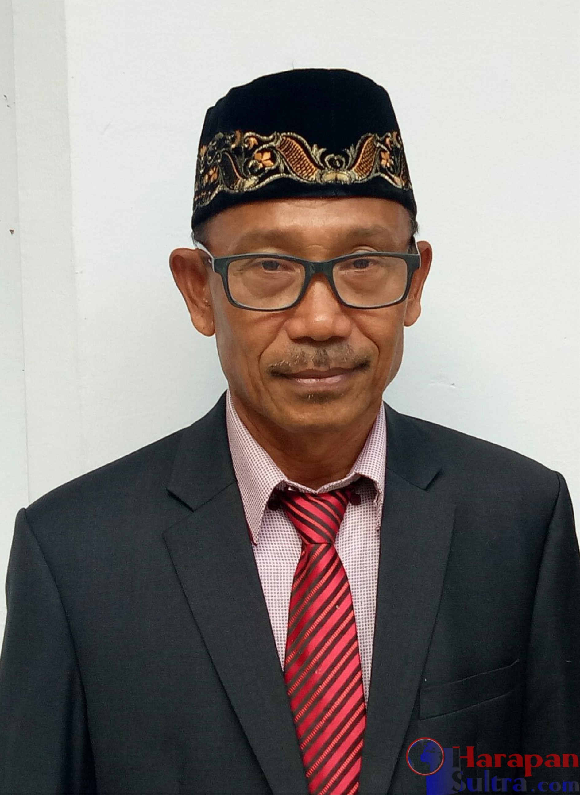 Kepala Dinas Pendidikan Kabupaten Buton Selatan