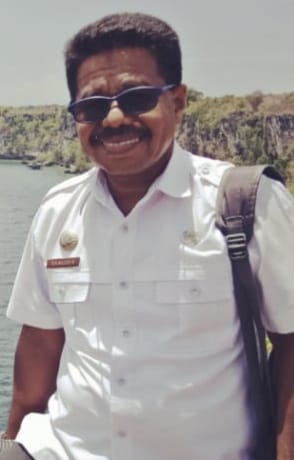 Camat Kadatua, Kaimuddin, S.Ag