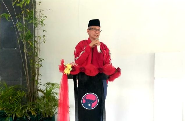 Ketgam : Lukman Abunawas saat berpidato dihadapan kader PDIP Kabupaten Buton Utara