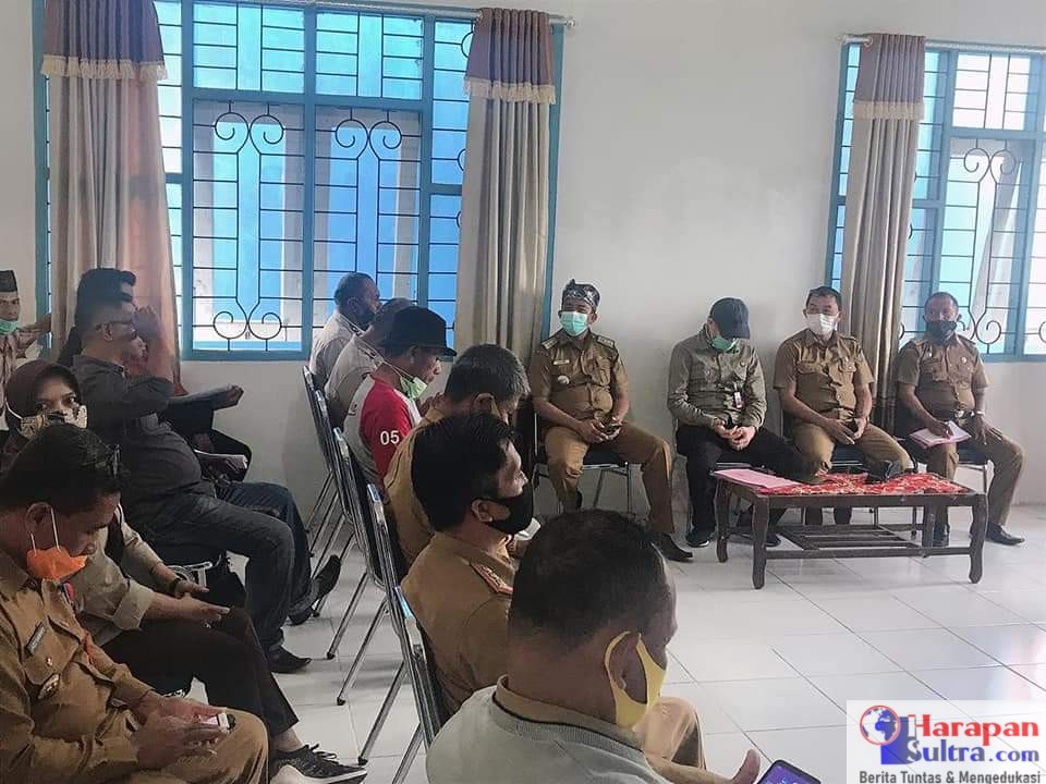 Suasana Rapat Pengembalian Tapal Batas