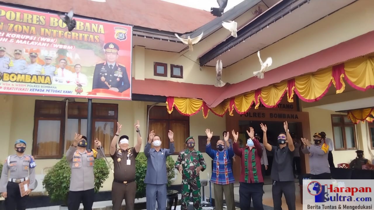 Prosesi Pelepasan Burung Merpati