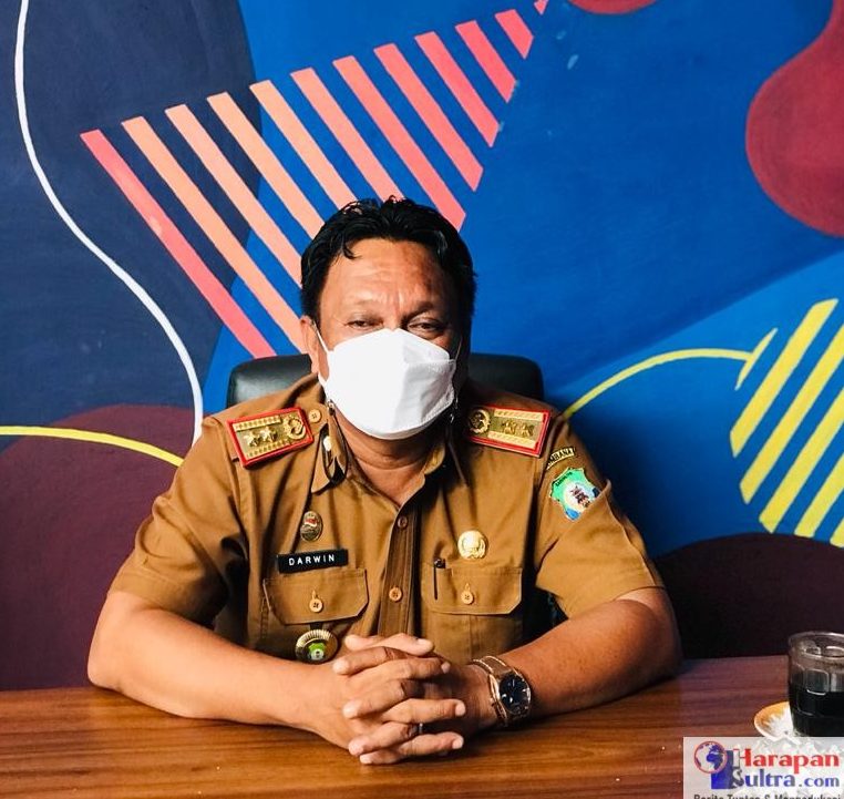 Kepala Dinas Kesehatan Kabupaten Bombana, Darwin, SE