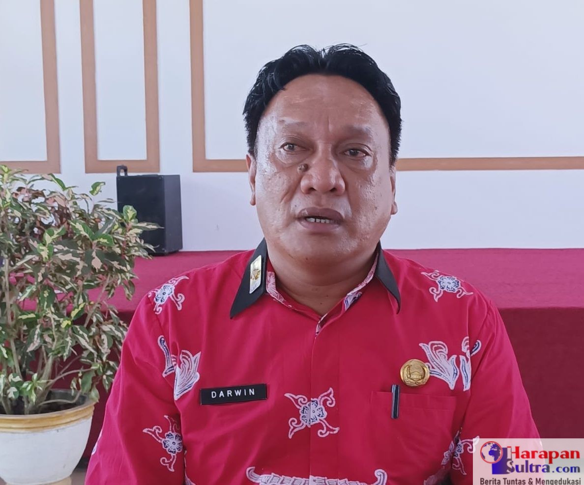 Kepala Dinas Kesehatan Bombana, Darwin Ismail