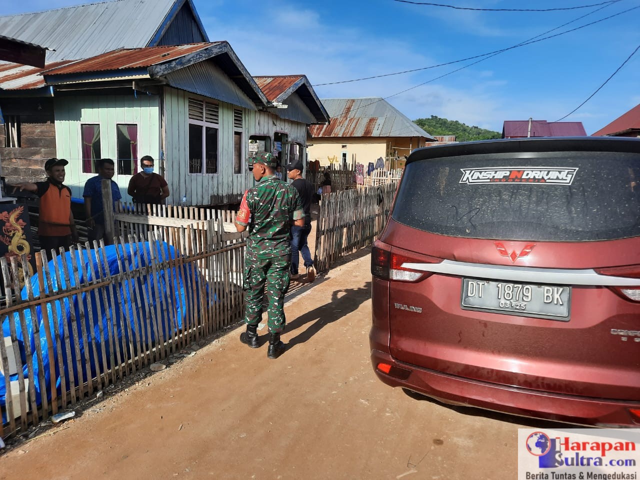 Koptu Syamsuddin "Door to Door" ajak warga untuk ikuti vaksinasi