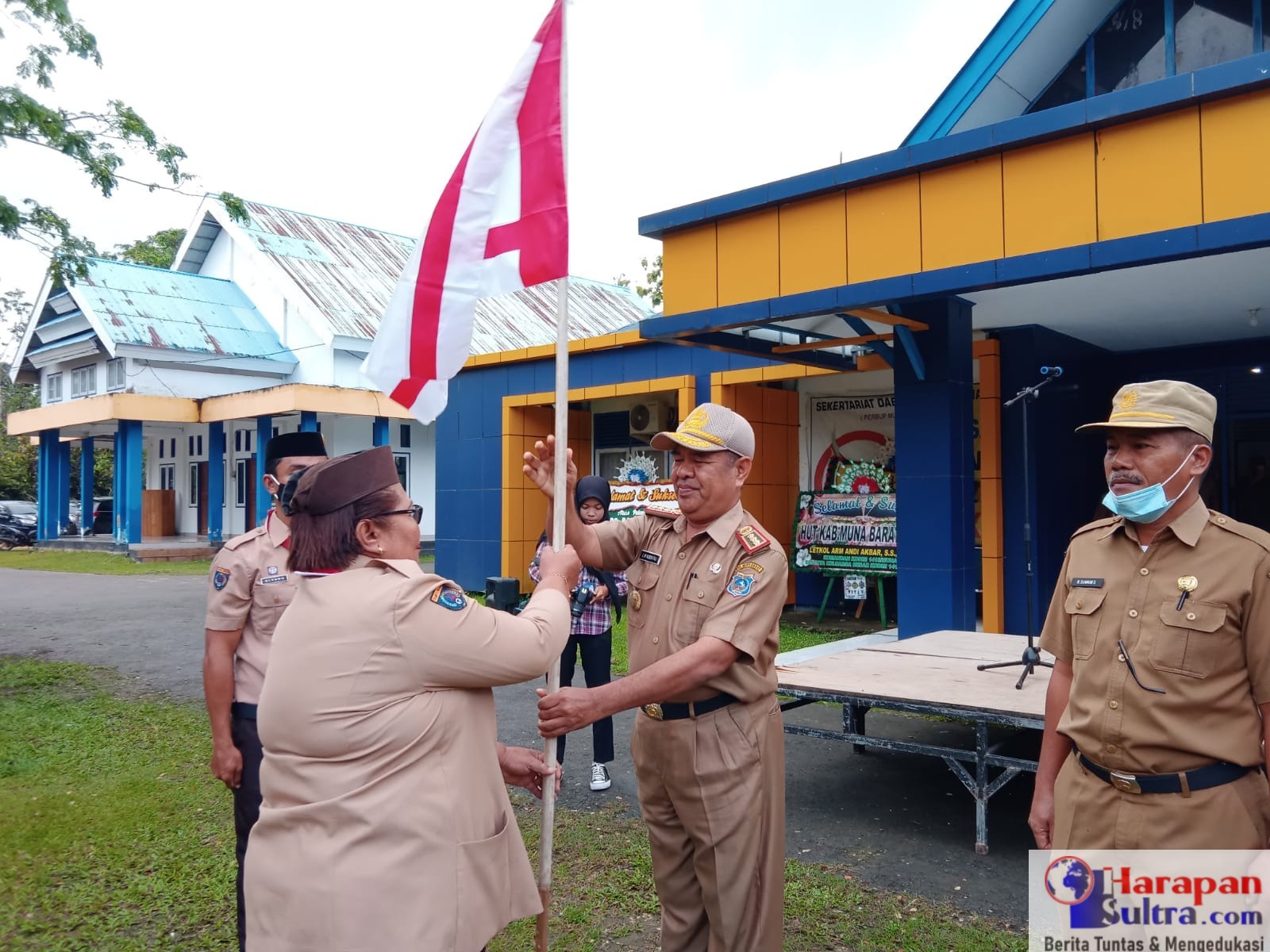 Sekda Mubar saat melepas peserta Jambore Nasional