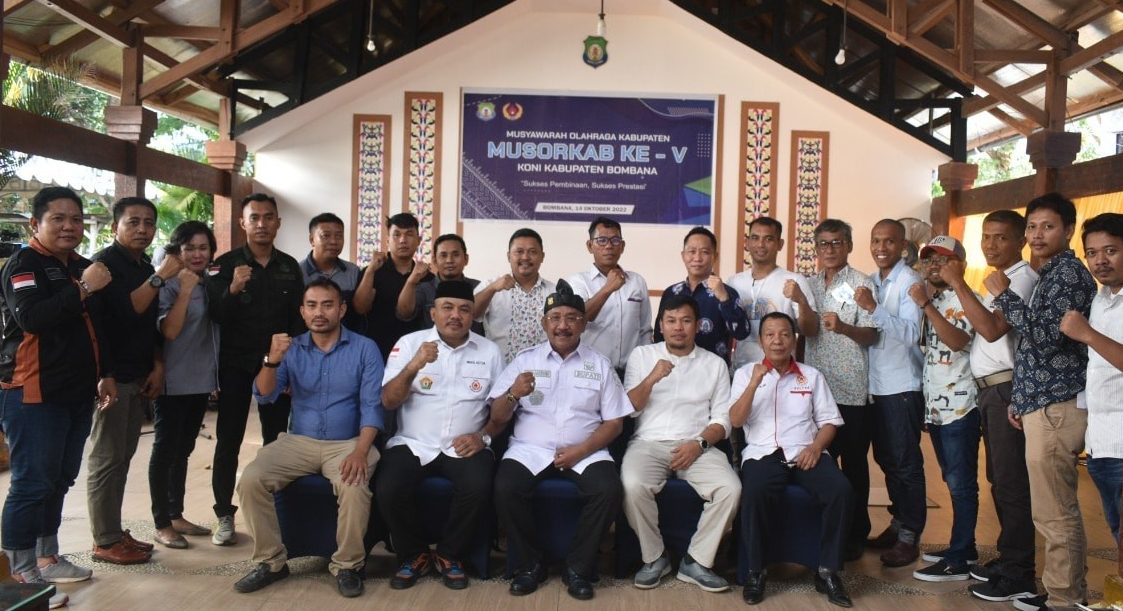 Foto Bersama usai Pelaksanaan Musyawarah Olahraga Kabupaten KONI Bombana.