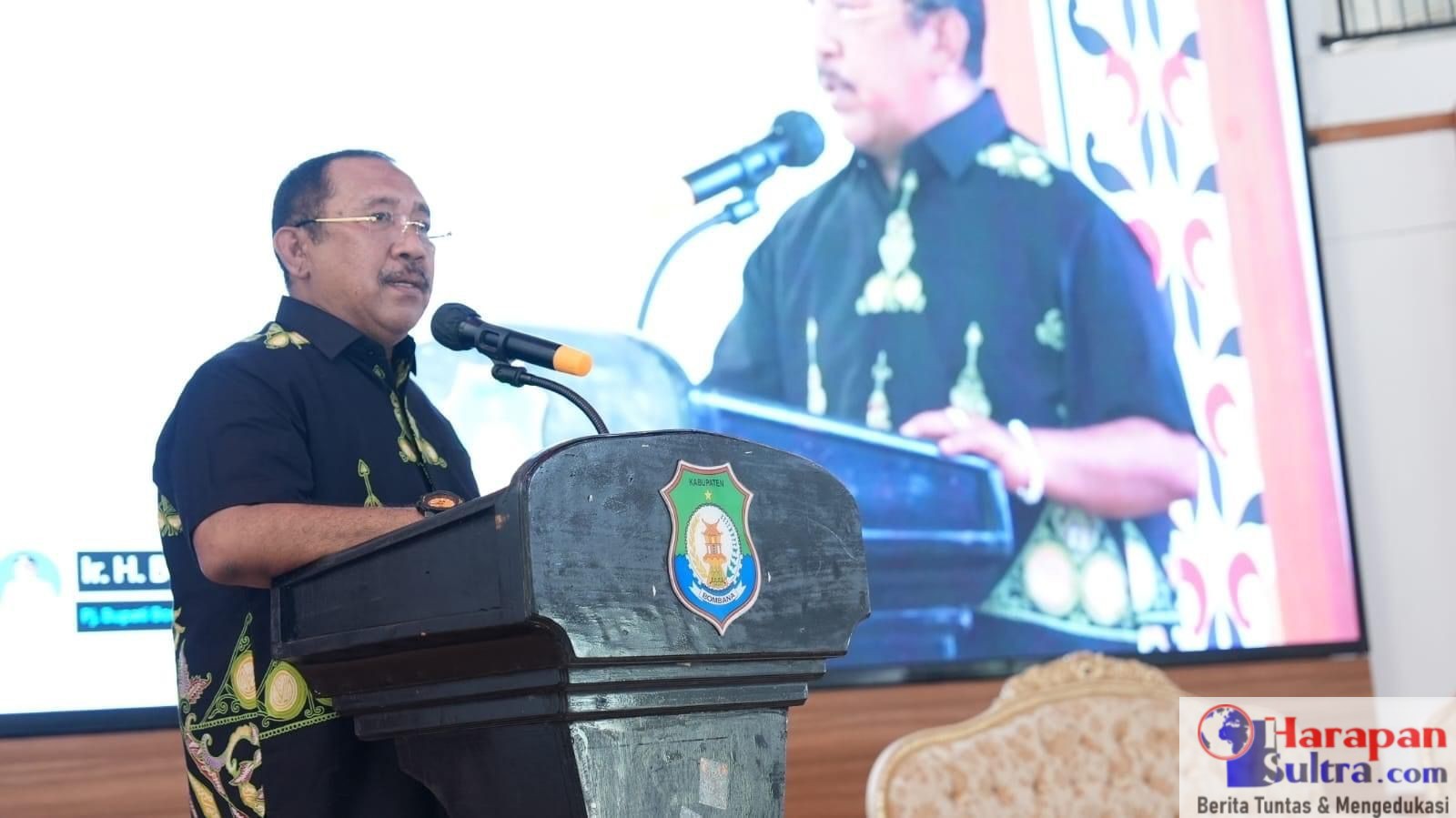 Pj. Bupati Bombana Saat Menyampaikan Sambutan