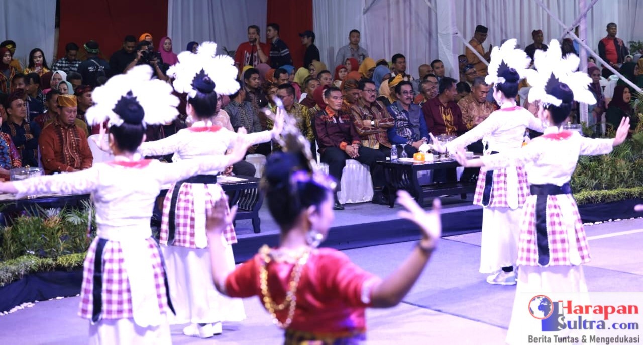 Tarian penyambutan para tamu