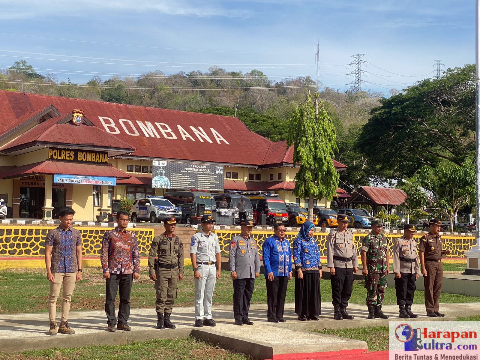 Foto bersama stakeholder terkait