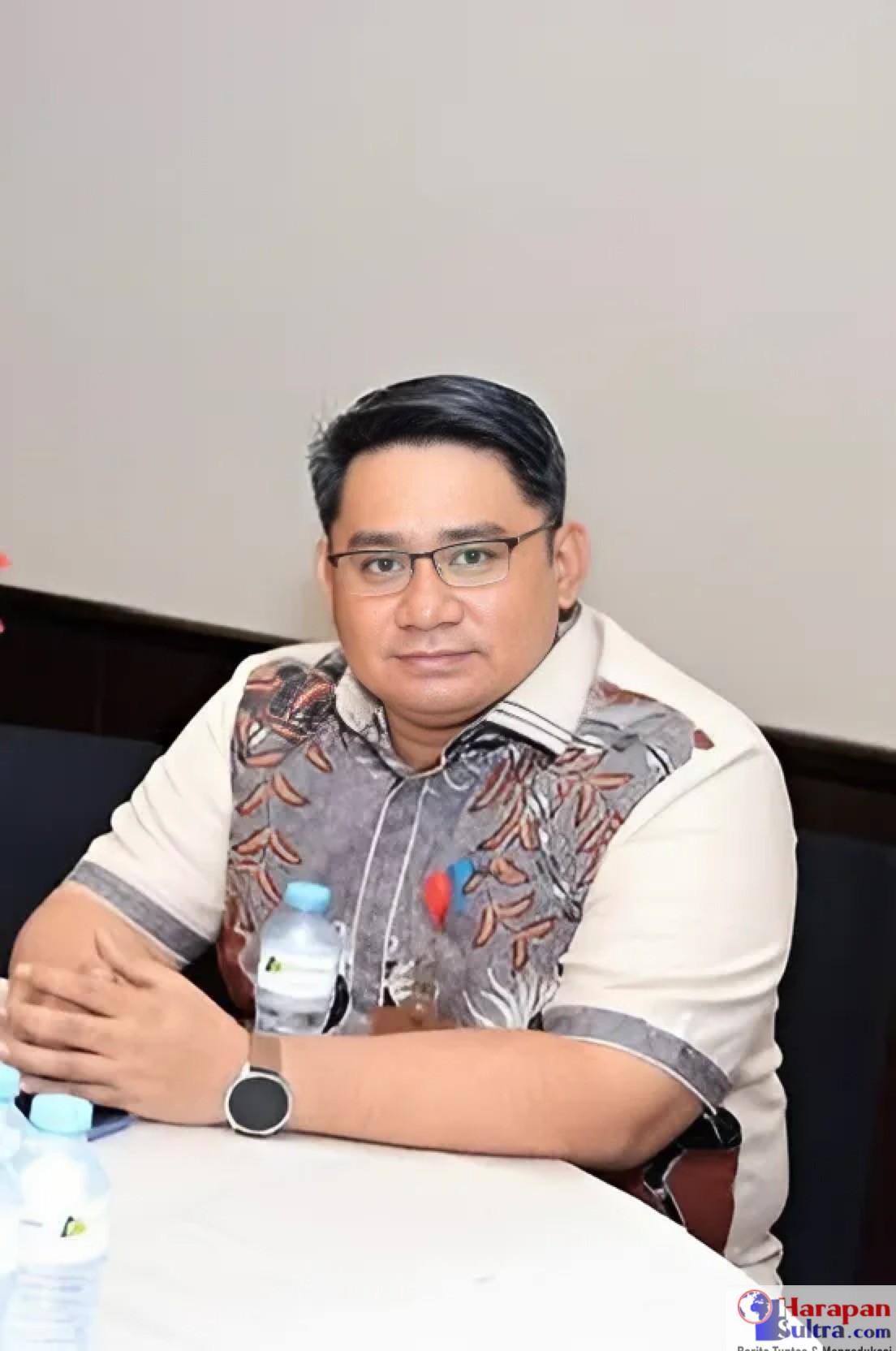 (Plt) Kepala Badan Kepegawaian dan Pengembangan Sumber Daya Manusia (BKPSDM) Bombana, Deddy Van Alva Slamet