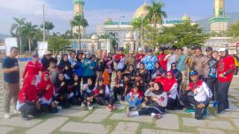 BPBD Kabupaten Bombana mendukung pelaksanaan Car Free Day di Alun-Alun Masjid Raya Rumbia dengan memberikan edukasi kebencanaan dan kampanye menjaga lingkungan kepada masyarakat.