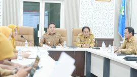 Pemerintah Kabupaten Bombana menggelar rapat koordinasi pengawasan perusahaan dengan fokus pada sektor pertambangan, ketenagakerjaan, perizinan, dan pengawasan lapangan agar aktivitas perusahaan memberi manfaat optimal bagi daerah.