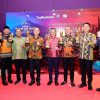 Bupati Bombana Burhanuddin meraih penghargaan Top Pembina BUMD Bintang 4 pada ajang Top BUMD Awards 2026 di Jakarta atas keberhasilan membina dan meningkatkan kinerja BUMD daerah.