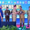Pemerintah Kabupaten Bombana meraih penghargaan peringkat IV aksi konvergensi pencegahan dan percepatan penurunan stunting tingkat Sulawesi Tenggara pada Musrenbang RKPD Provinsi Sultra Tahun 2027 di Kolaka.