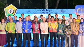 Bupati dan Wakil Bupati Bombana menghadiri Gala Dinner Musrenbang RKPD Provinsi Sulawesi Tenggara Tahun 2027 di Kolaka guna memperkuat sinergi pembangunan daerah dan koordinasi lintas wilayah di Sulawesi Tenggara.